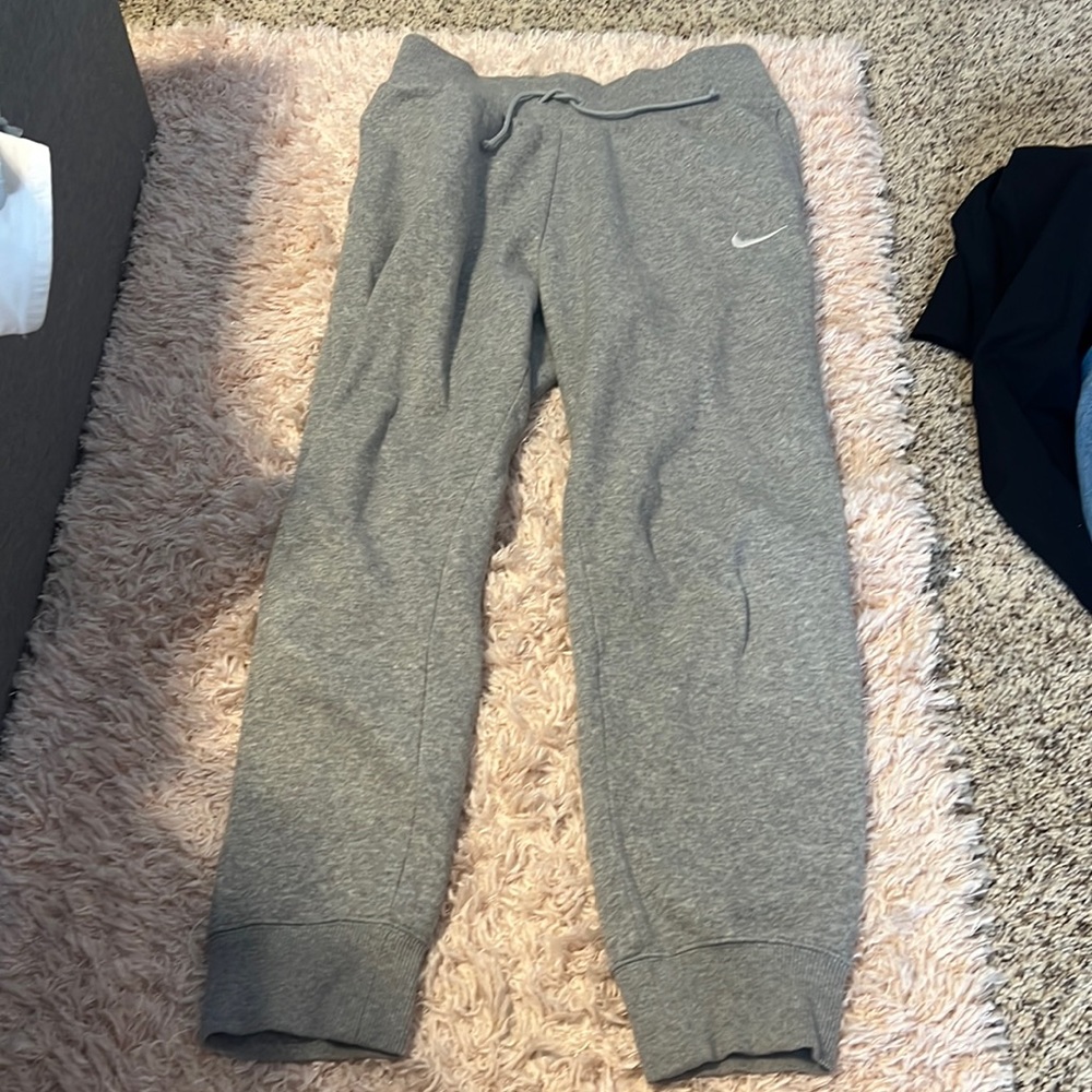 nike gray sweats